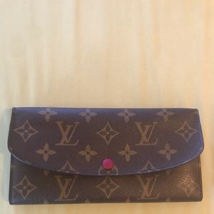 Louis Vuitton Emilie wallet